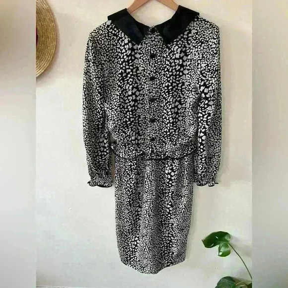 Italian Vintage Valentino Dress//Valentines Day Attire - Picture 6 of 7